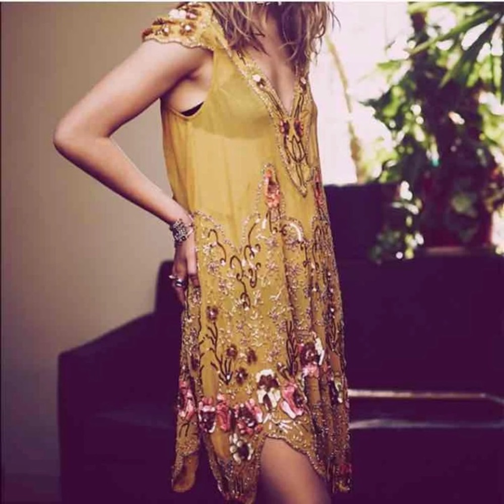 ISO ISO ISO Free People Magic Garden Party Dress